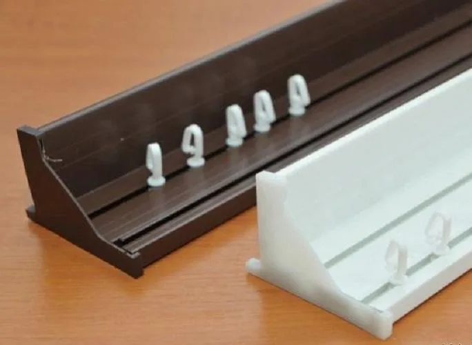 METALPLASTIK PVC GARNIŠNA II KANALA 2.0 m BELA