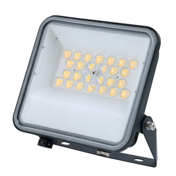 XLED REFLEKTOR 50W LED SA ANTI KONDENZ VENTILOM