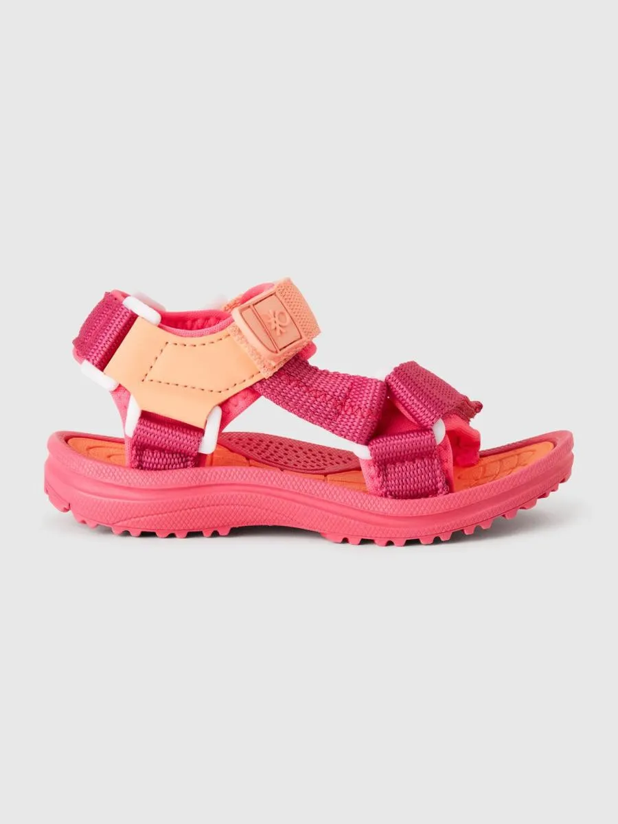 Benetton dečije sandale