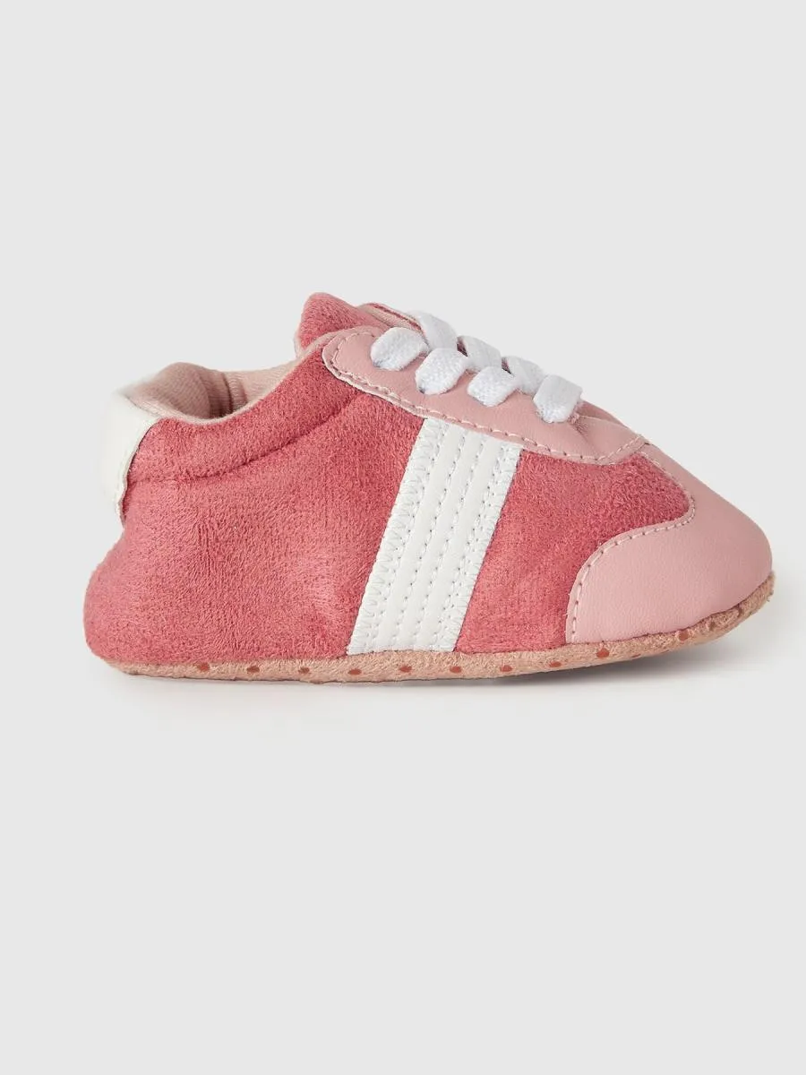 Benetton patike za bebe