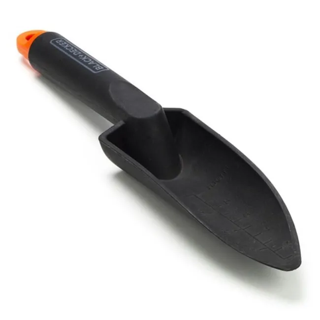 LOPATICA ZA BAŠTU  BLACK AND DECKER