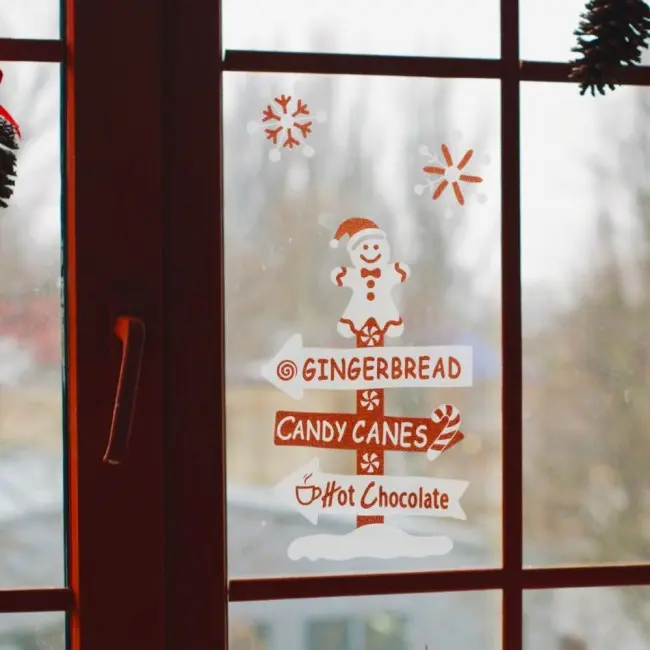 Stiker novogodišnji putokaz 28,5x34,5 cm