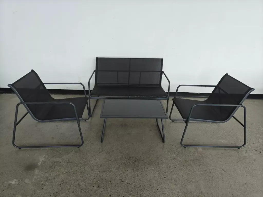 BAŠTENSKI SET 4 dela