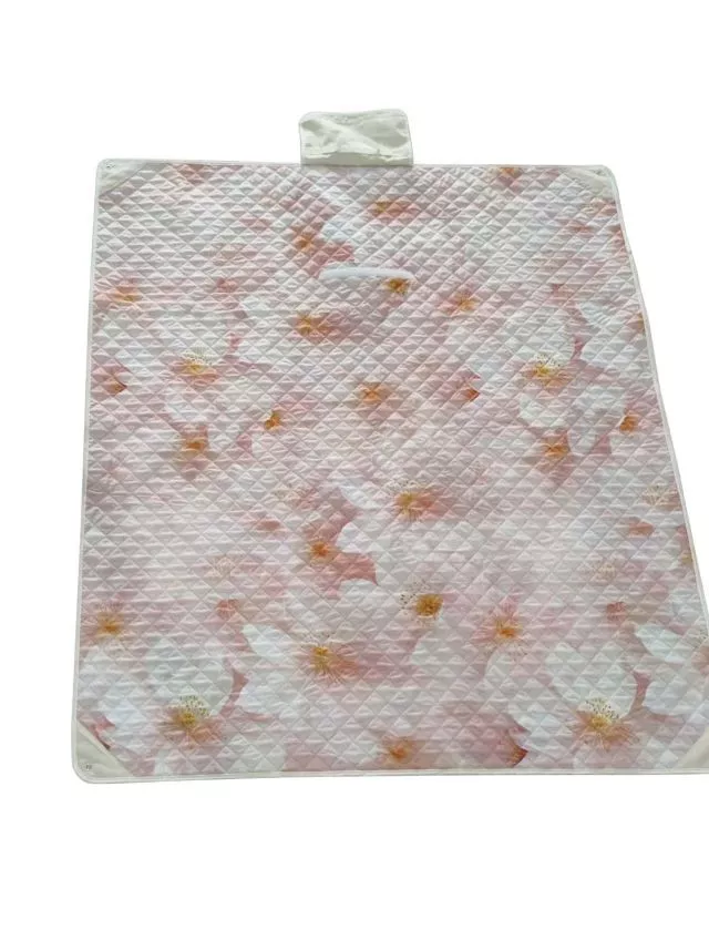 ĆEBE ZA PIKNIK 150/130 cm