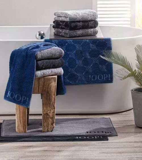 PEŠKIR ZA TUŠIRANJE Classic Cornflower crna 80/150 cm