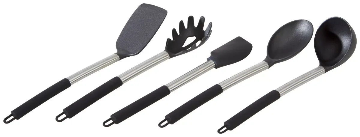 SET KUHINJSKOG PRIBORA