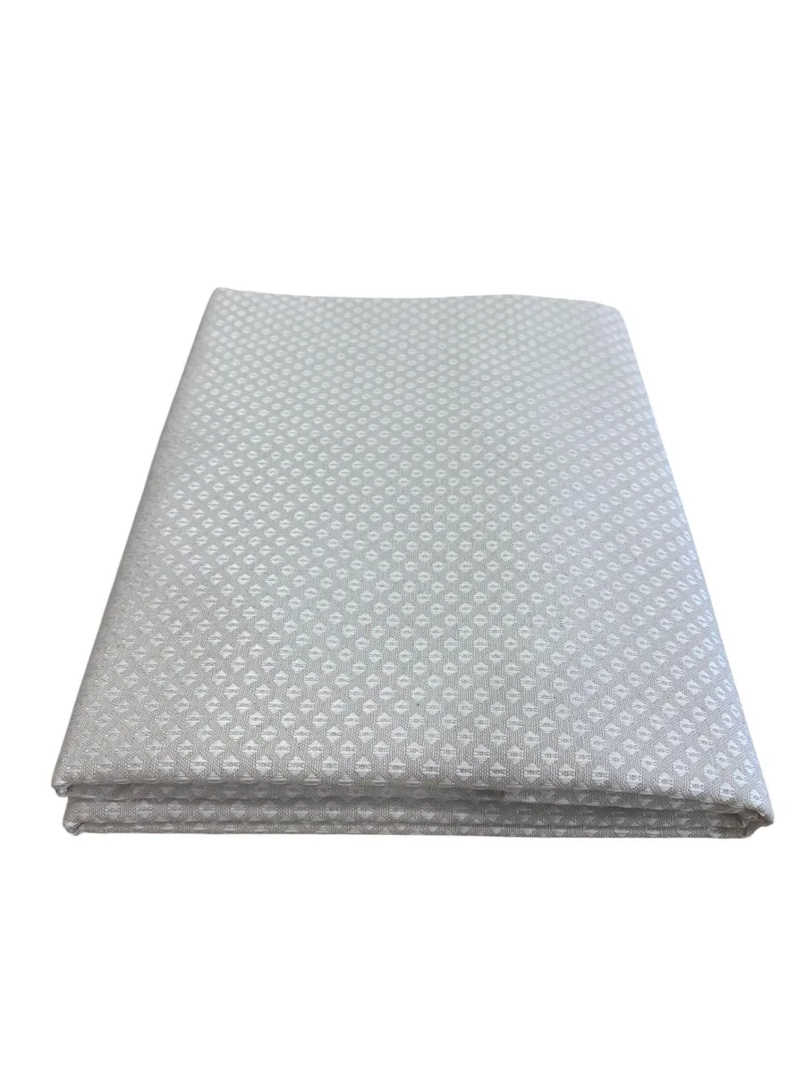 STOLNJAK 140/240 cm   LEANDRA 