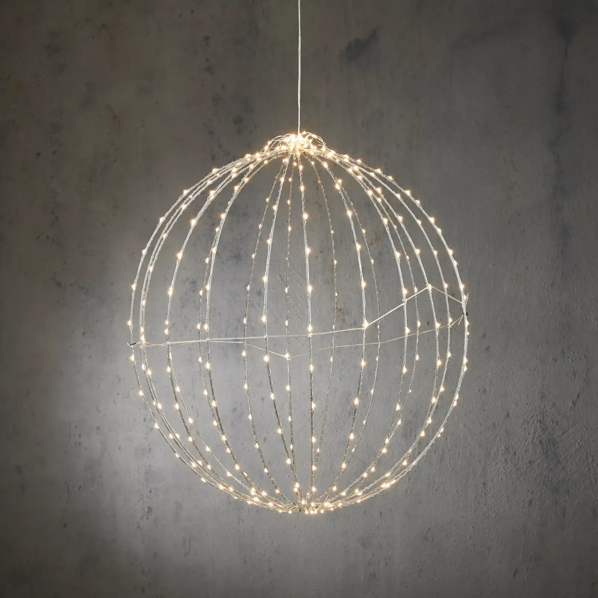 UKRASNA LED LAMPA